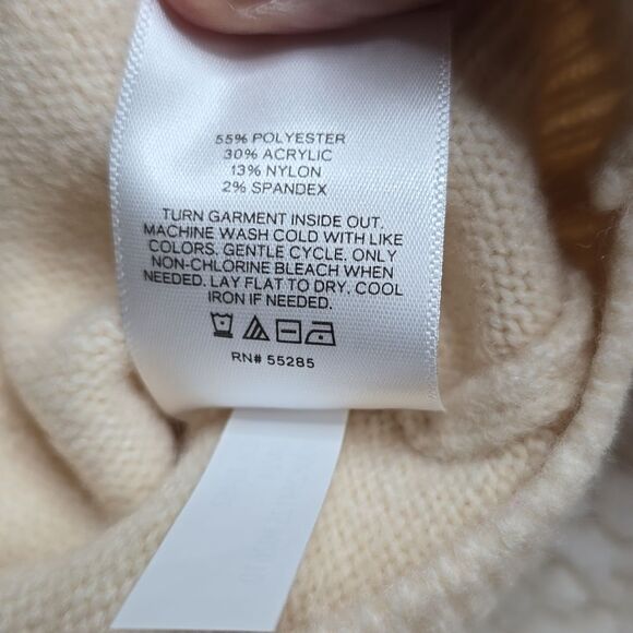 1082 NWT Crew Neck Short Sleeve Chest Pocket Sweater Sz Small - Picture 5 of 5